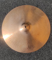 Ride Paiste 2002 18" (Red Logo)