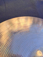 Medium Thin Crash Zildjian Avedis 16"